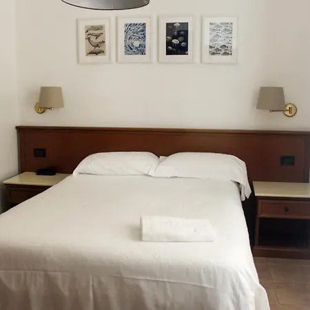 La Camogliese Hotel