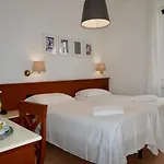 Hotel La Camogliese 3*